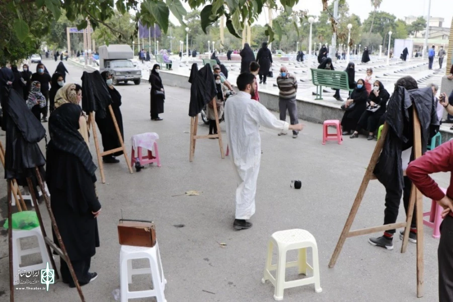 نمایش خیابانی  «مانیفست» نوشته و کار سید مهدی صمدی