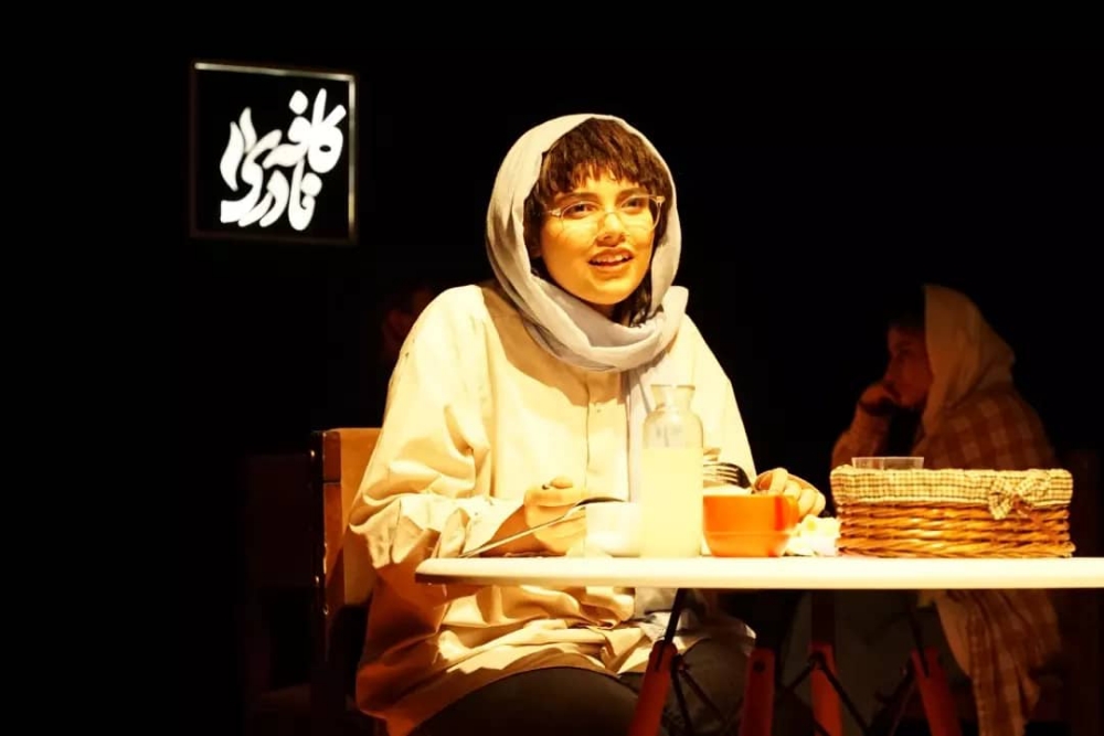 به کارگردانی بهزاد گل چشمه

«رستوران» در گنبد روی صحنه رفت